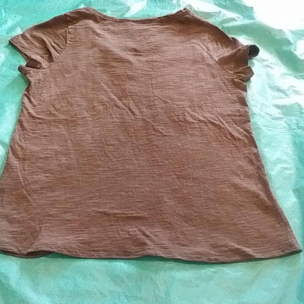 🌺 Ricki's T -Shirt - Picture 5 of 5